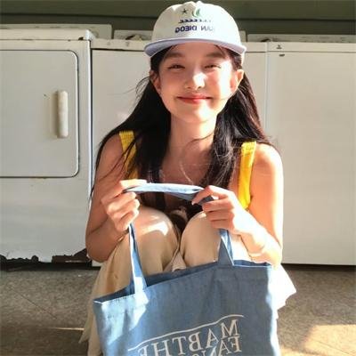 姊妹一家亲 在线观看